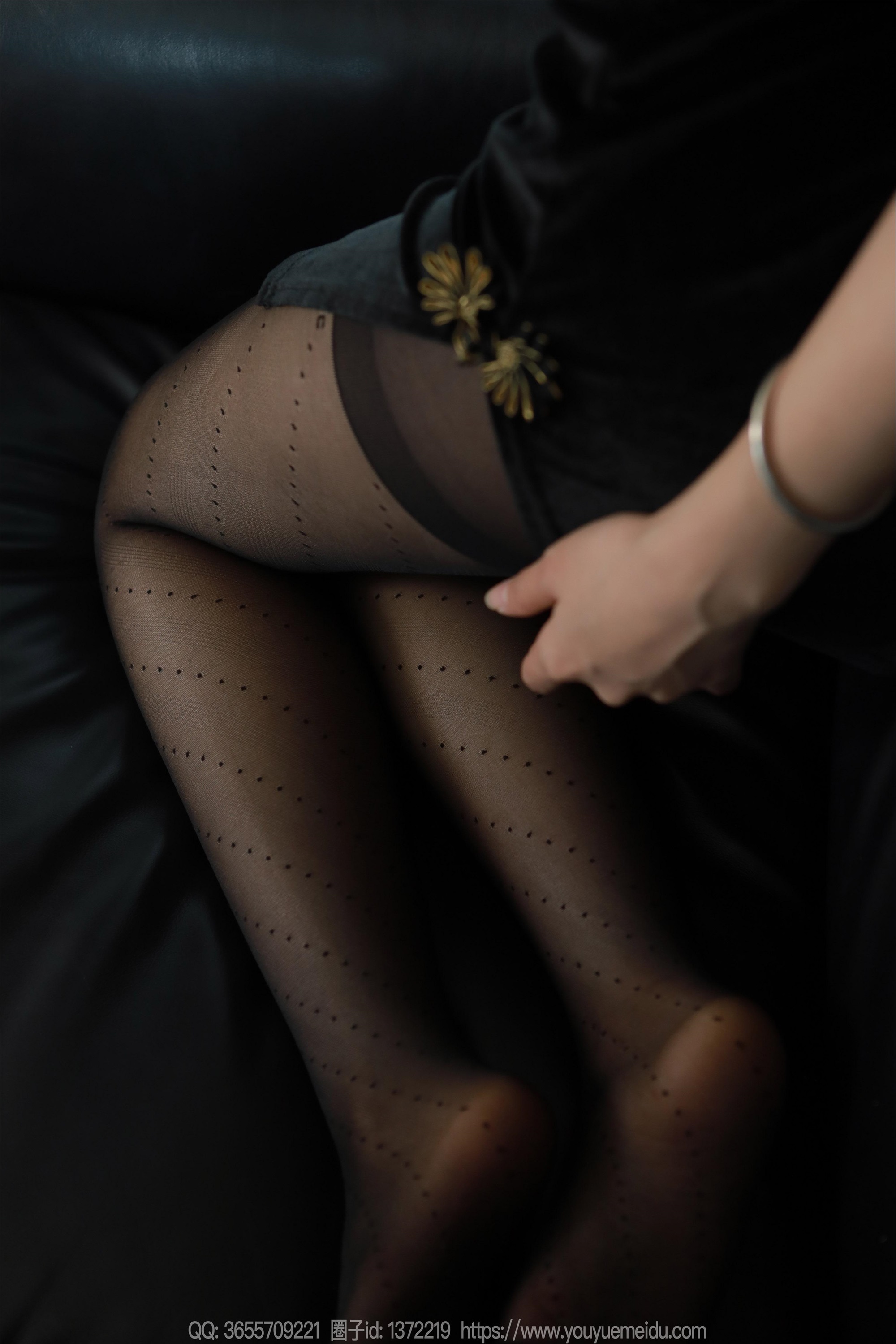 IESS异思趣向  2024.12.17 丝享家 1926 小金《黑色旗袍》